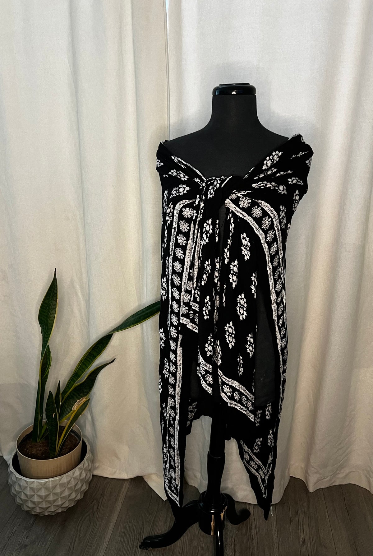Black Flower Kimono