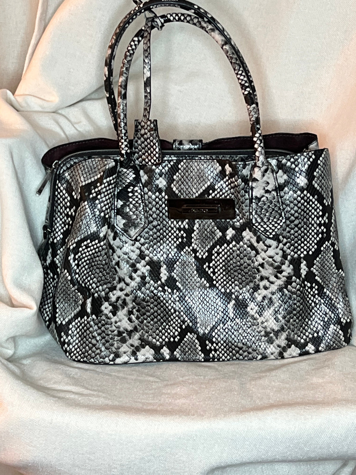 Snake Bag