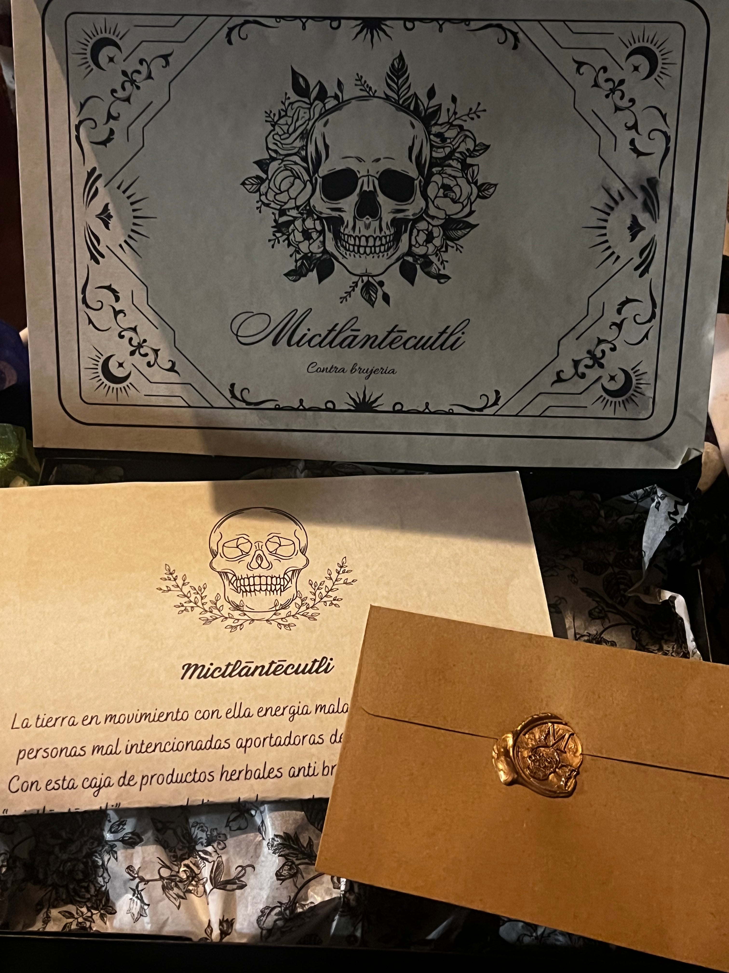 Witch box MICTLĀNTĒCUTLI